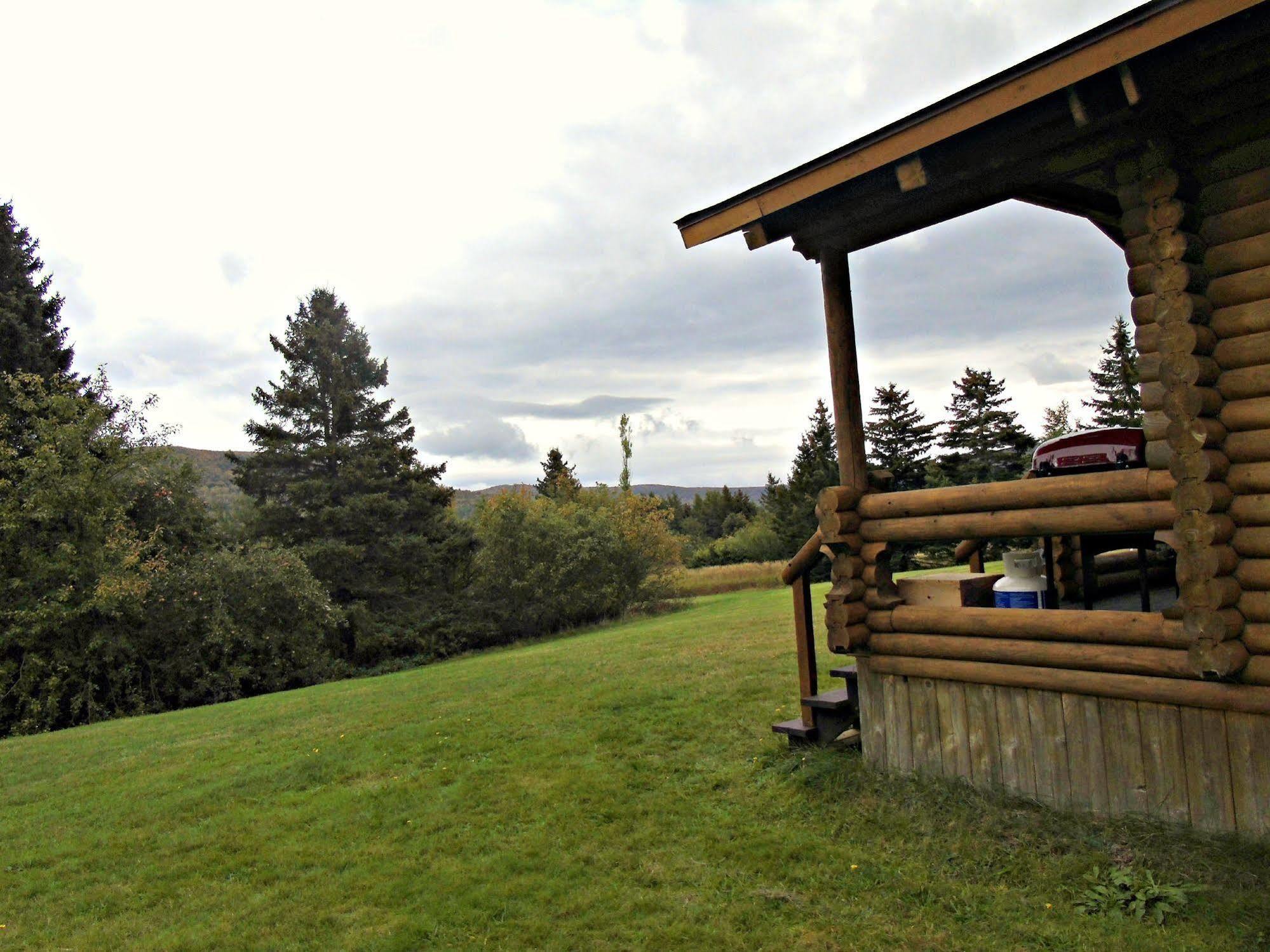 Cajun Cedar Log Cottages Margaree Forks Extérieur photo